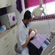 الدكتور باسل مثقال عمرو 