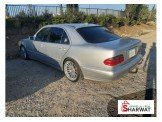 مرسيدس 220 2002 Image 2
