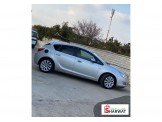 اوبل استرا 2011