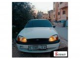 فورد فيستا 2000