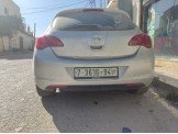 اوبل استرا 2011 Image 2