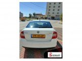 سكودا رابيد 2014 Image 3