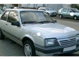 أوبل أسكونا 1984