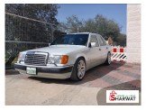 مرسيدس E230 1990 Image 3