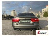  جاجوار XE 2018 Image 3