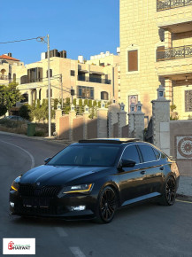 سكودا سوبيرب بنزين ⁦4/4⁩ موديل ⁦2019⁩ 2019 Image 2