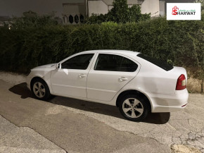 سكودا اوكتافيا 2012 Image 3