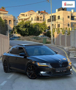 سكودا سوبيرب بنزين ⁦4/4⁩ موديل ⁦2019⁩ 2019 Image 3