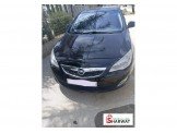 اوبل استرا 2011