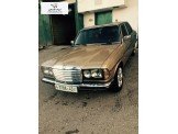 مرسيدس  200 موديل 1983