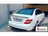 مرسيدس C200 2010 Image 3