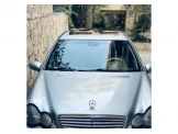 مرسيدس بنز C 200 2002 Image 2