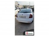 سكودا اوكتافيا 2012 Image 2