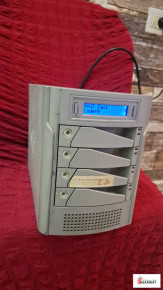 للبيع جهاز تخزين (⁦⁦NAS⁩⁩) // مست...