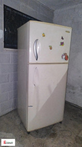 ثلاجة للبيع Image 2