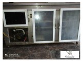 ثلاجة عرض خاصة بالمطاعم