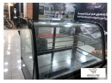ثلاجة عرض كيك