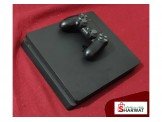 جهاز Playstation 4 slim نظيف بحالة ممتازة Image 2