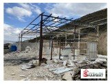بركس كامل تقريبا 150 متر مربع