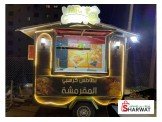 كشك لبيع الاطعمة او المشروبات مجه...