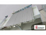 علاقات ستانلس لمحل ملابس بحالة الجديد 