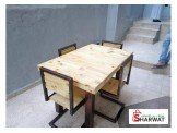 طاولة سفرة حجم ممتاز مع 4 كراسي Image 2