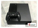 جهاز PlayStation 4 بحالة جَيِّدَة...