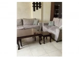 طقم كنب مع طاولة وسط و 4 طربيزات ...