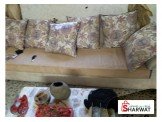 كنب مميز لون بيج شبه جديد وكمان ط...
