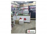ديكور محل جوالات للبيع  Image 2