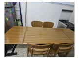 طاولة مع 4 كراسي Image 2