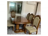 طاولة سفرة و8 كراسي + بوفيه Image 2