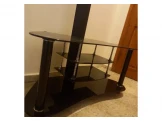 طاولة تلفزيون زجاج لامع Image 2