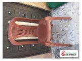 كراسي بلاستيك بدون يد