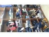شروة البسه رجاليه للمعني الاتصال 