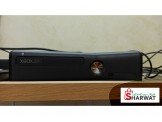 Xbox 360 slim مع كاميرا تفاعلية