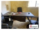 أثاث مكتبي بحالة ممتازة Image 2