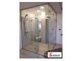 شاورات زجاج وسكورت