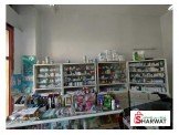 اثاث صيدلية خزاين بوضع جيد Image 2