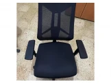 كرسي مكتب مستعمل شبه جديد