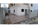 شقة ثلاث غرف غير مفروشة