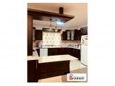 شقة ثلاث غرف غير مفروشة