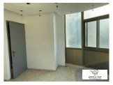 شقة اربع غرف غير مفروشة