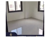 شقة لم تسكن مسبقاً   للبيع في عين...