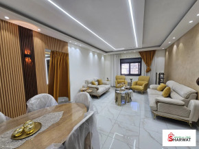  4 غير مفروشة