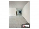 شقة ثلاث غرف  Image 3