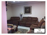 شقة ثلاث غرف غير مفروشة