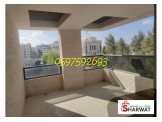 شقة ثلاث غرف 
