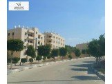 شقة ثلاث غرف غير مفروشة