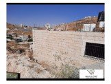 ارض صالحه للبناء ع شارع طريق فرعية بجنبها اسكانات Image 2